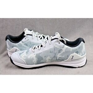 Mens Born Primitive Savage 1 Training Shoes 12 White/Camo 22006-120